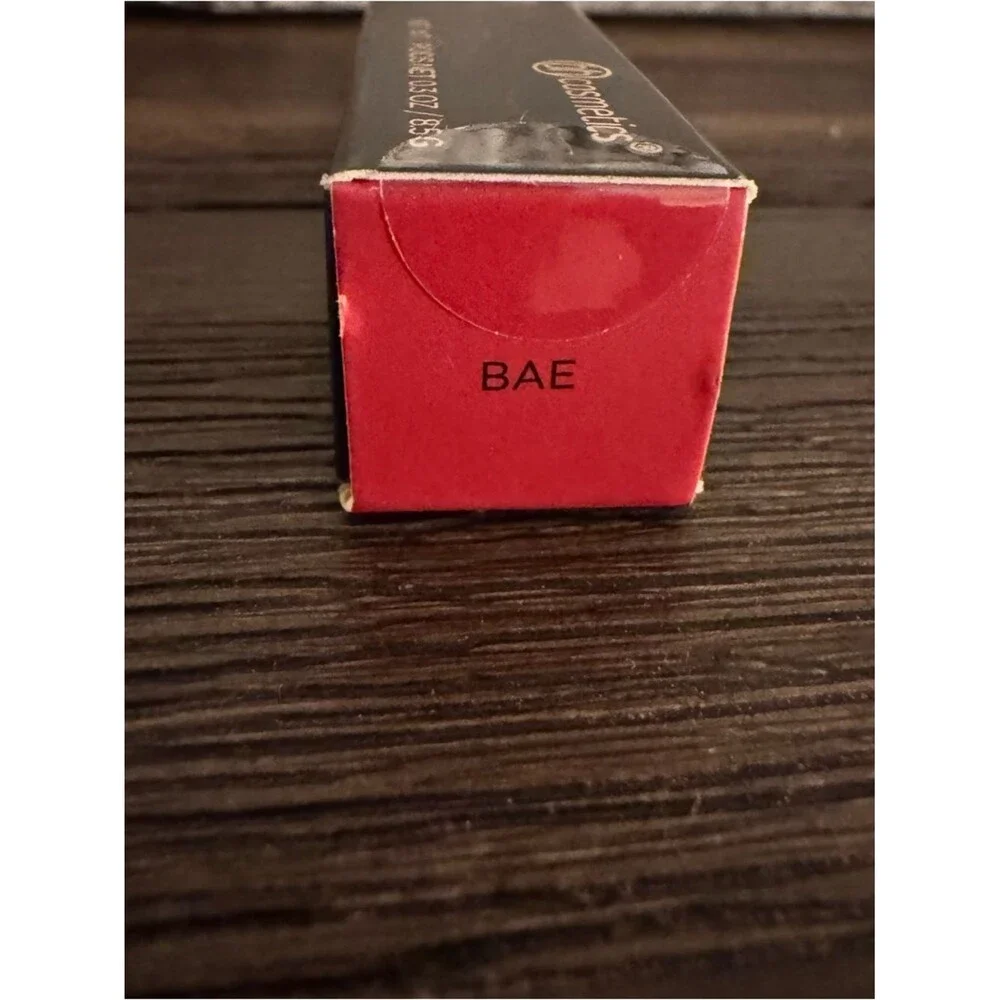 Bh Cosmetics Cashmere Cream Comfort Lipstick BAE New in Box!